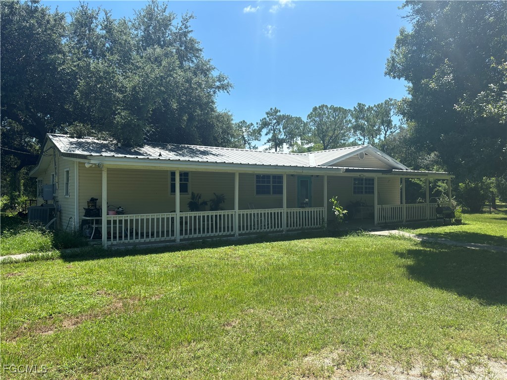 3 bed home in Labelle
