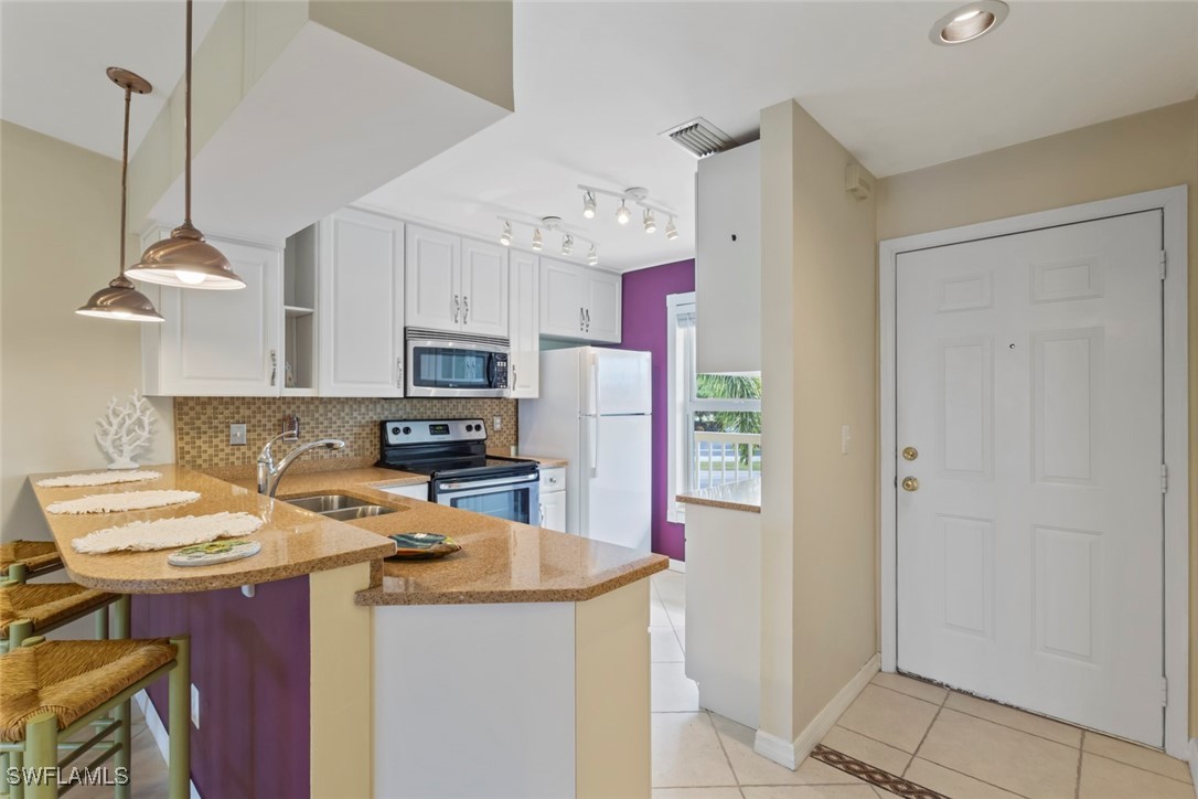 2 bed home in Naples