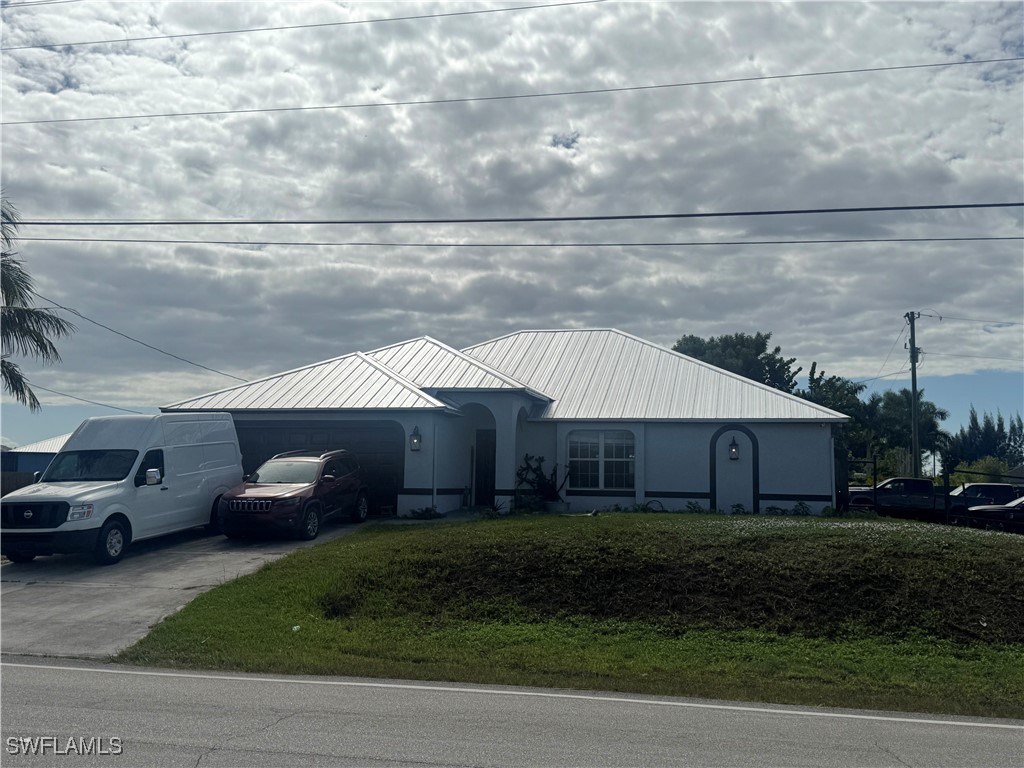 3 bed home in Cape Coral