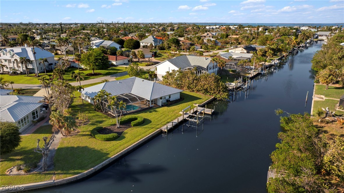 4 bed home in Sanibel