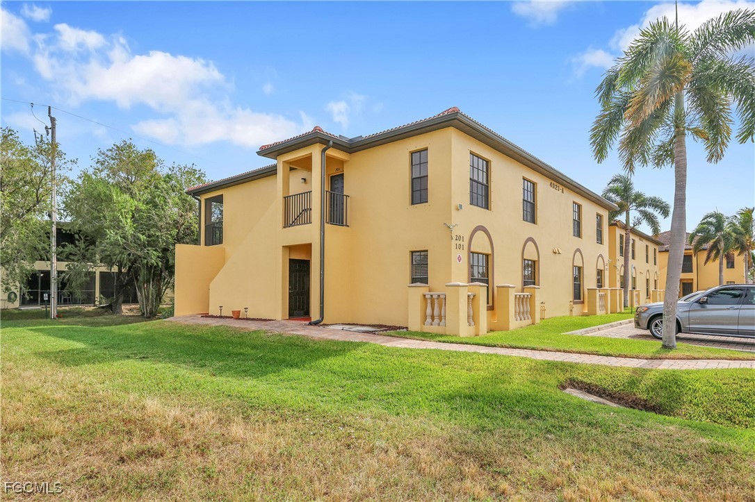 2 bed home in Cape Coral