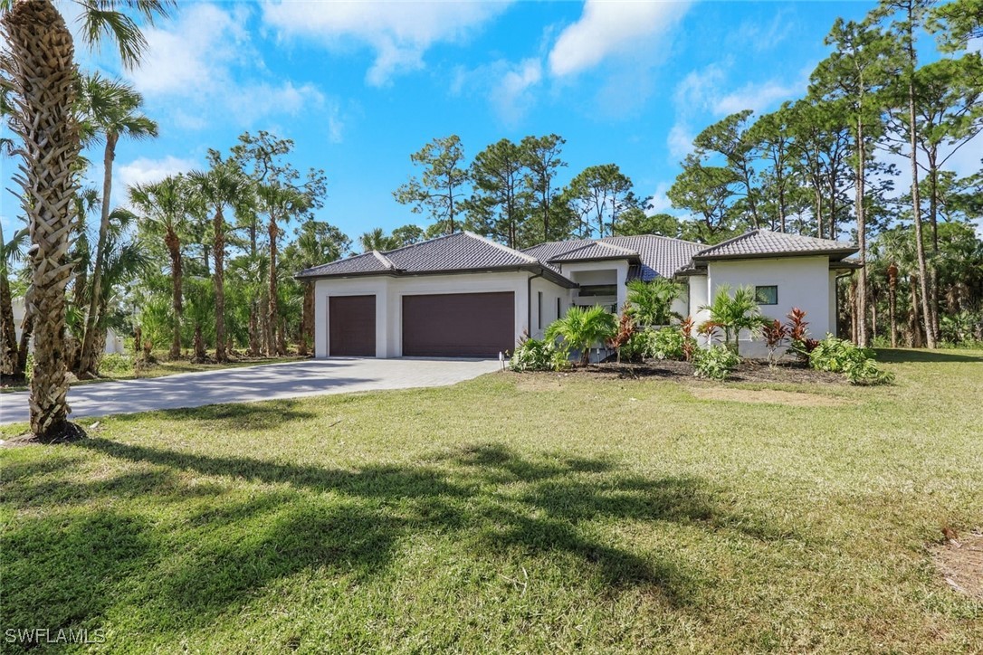 4 bed home in Naples