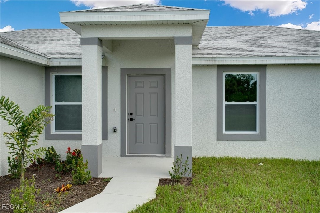 4 bed home in Lehigh Acres