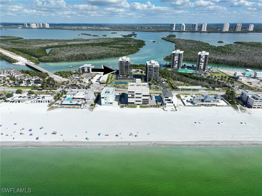2 bed home in Bonita Springs
