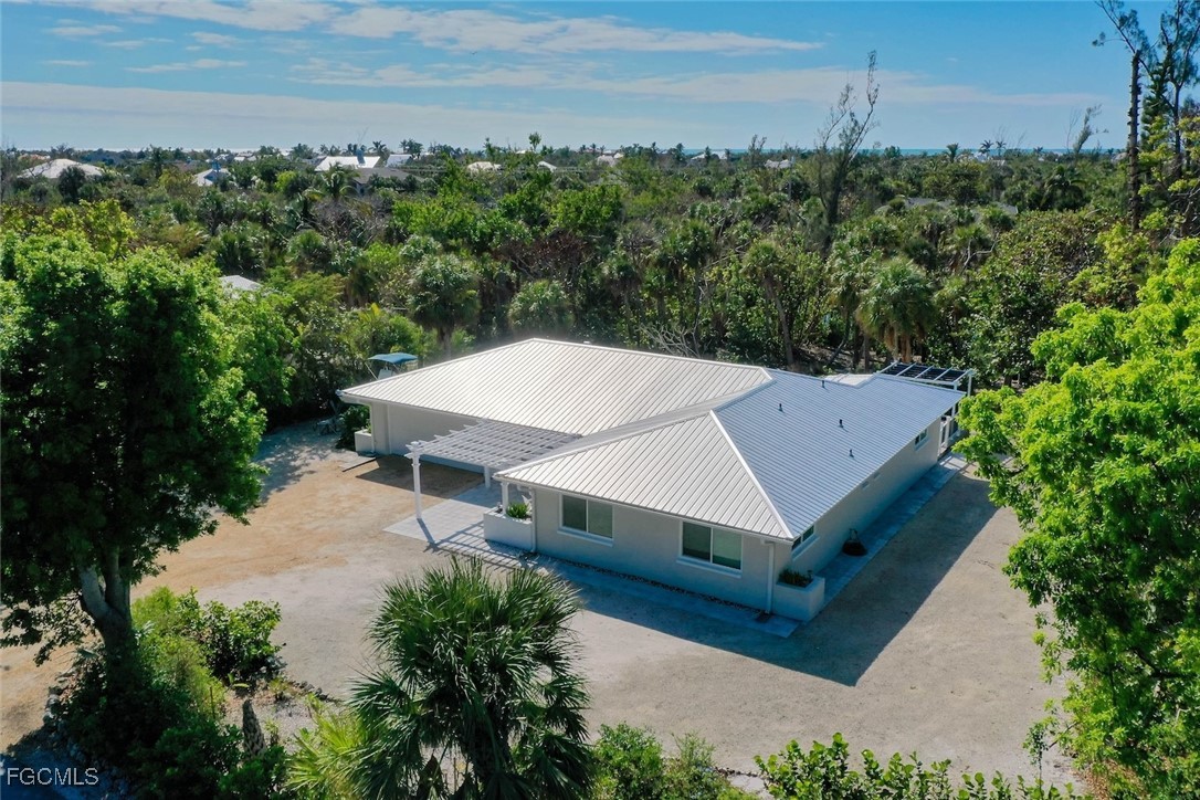 3 bed home in Sanibel