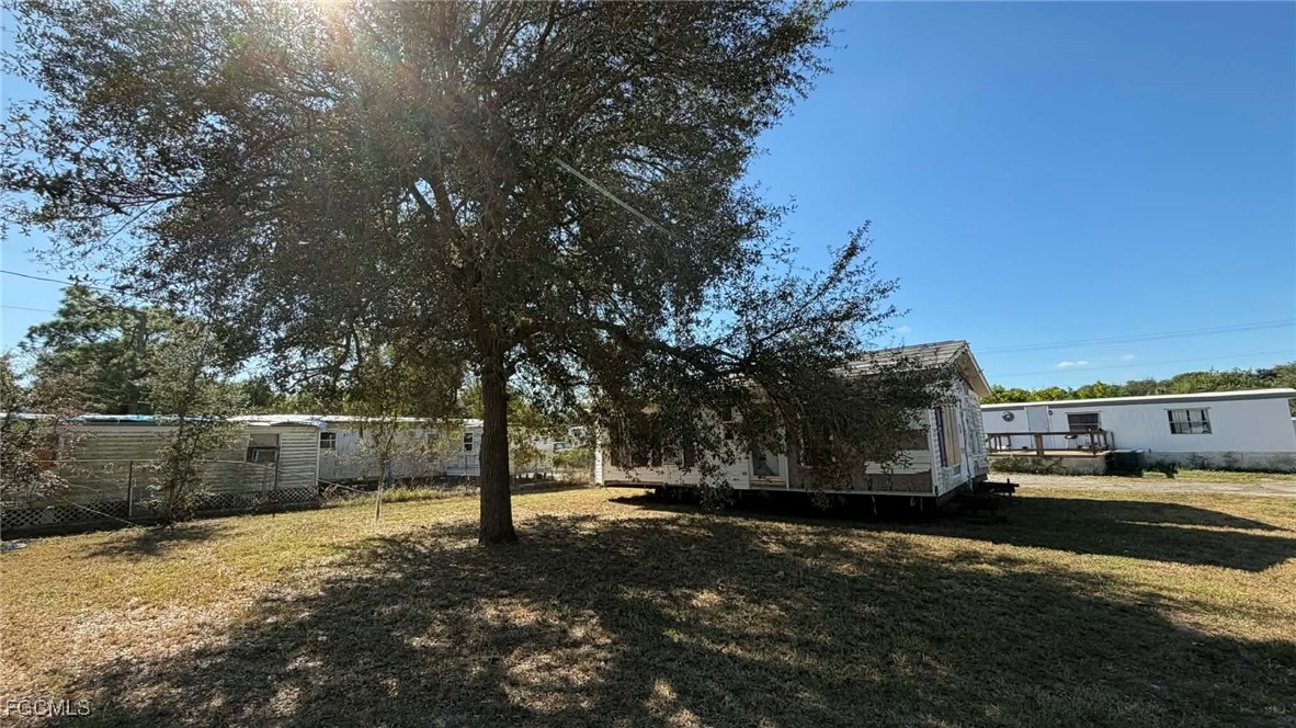 2 bed home in North Fort Myers