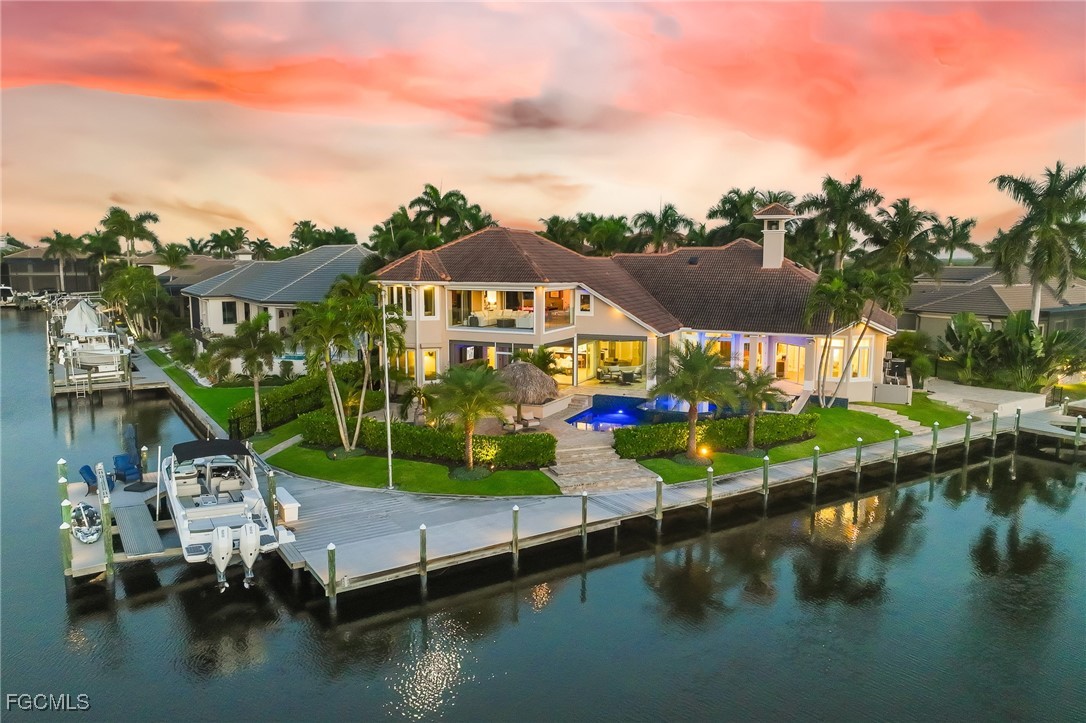 5 bed home in Cape Coral