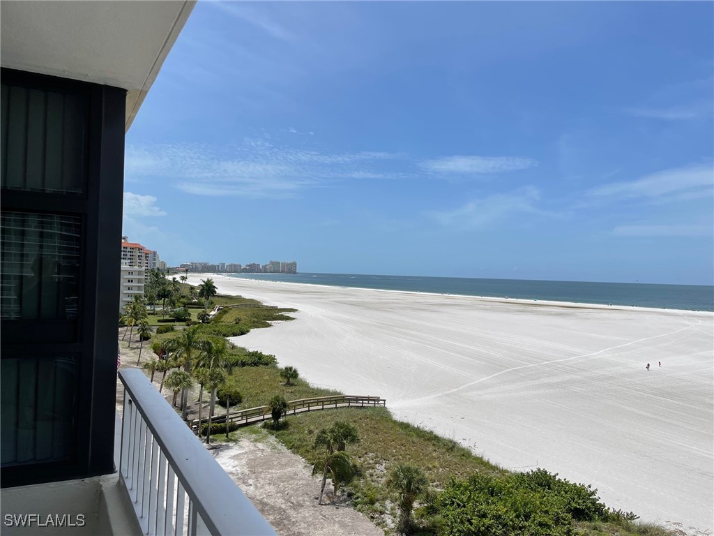 2 bed home in Marco Island