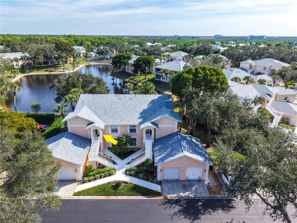 2 bed home in Naples