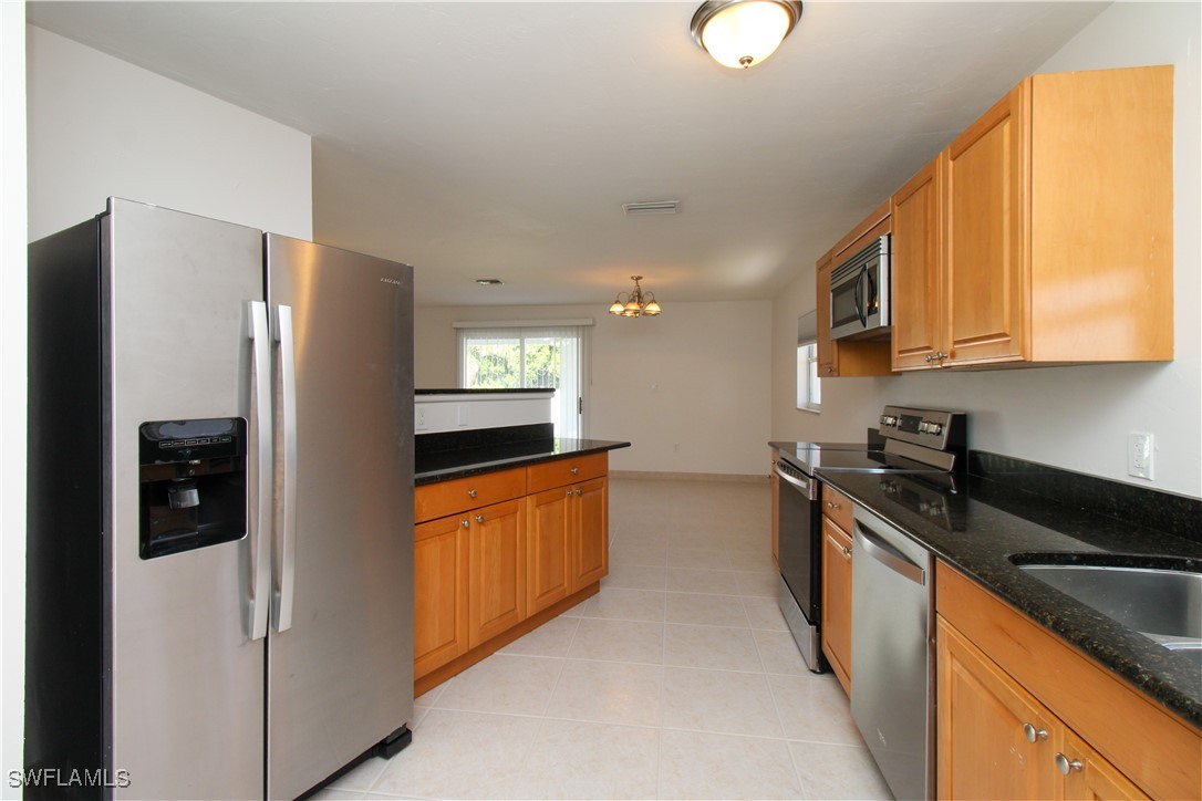 2 bed home in Naples