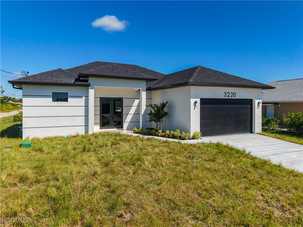 3 bed home in Lehigh Acres