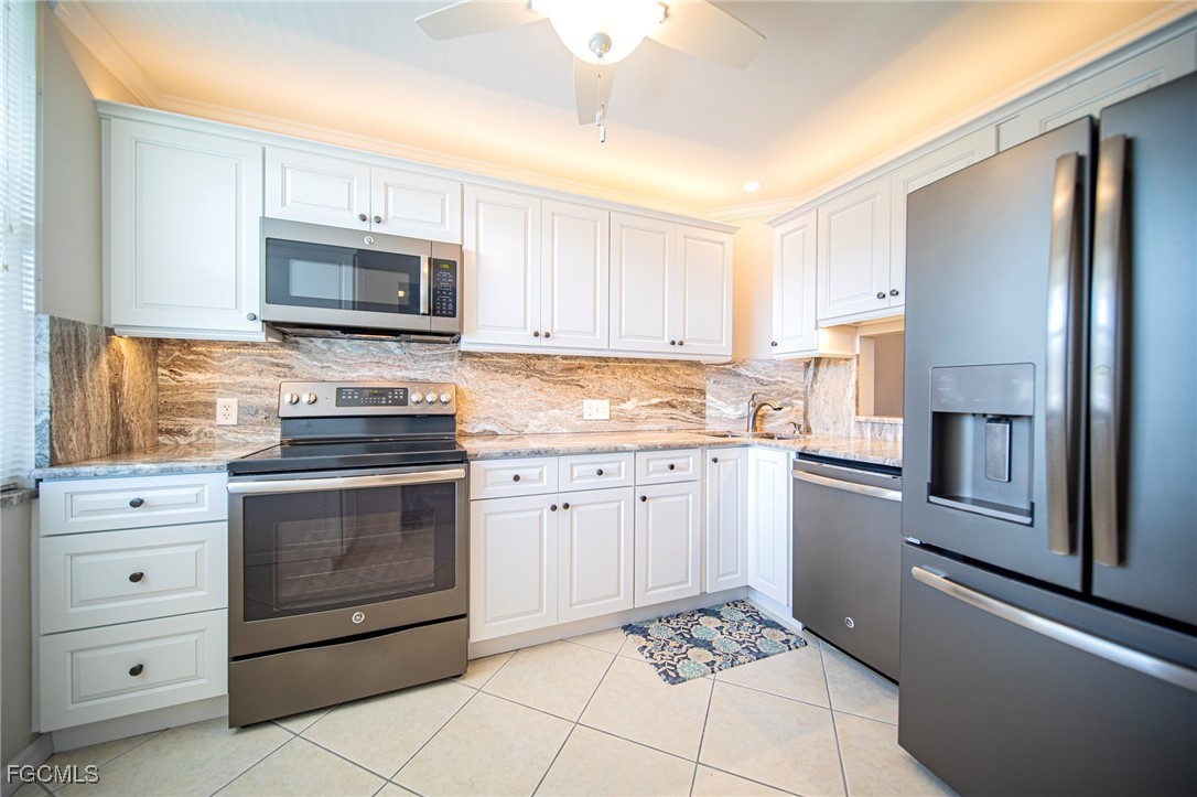 2 bed home in Fort Myers