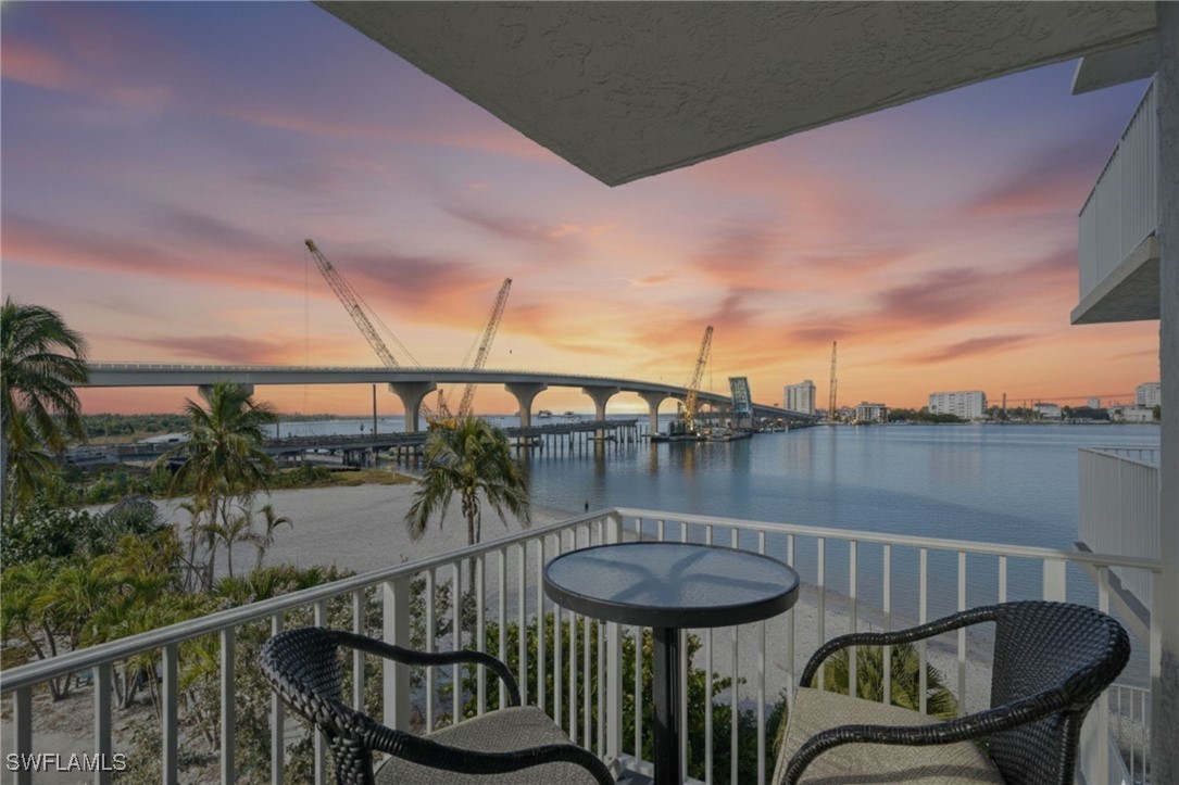 1 bed home in Bonita Springs