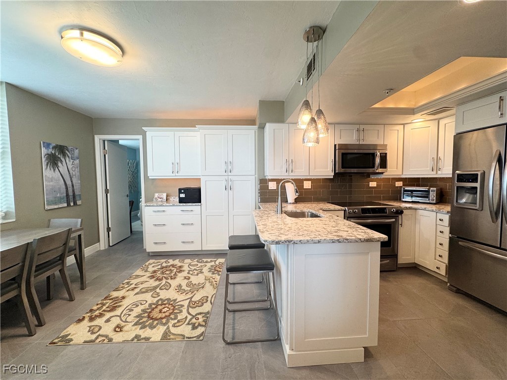 2 bed home in Fort Myers Beach