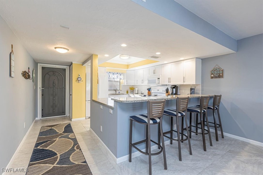 2 bed home in Naples