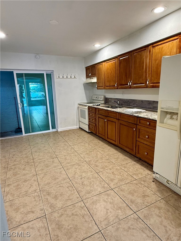 3 bed home in Bonita Springs