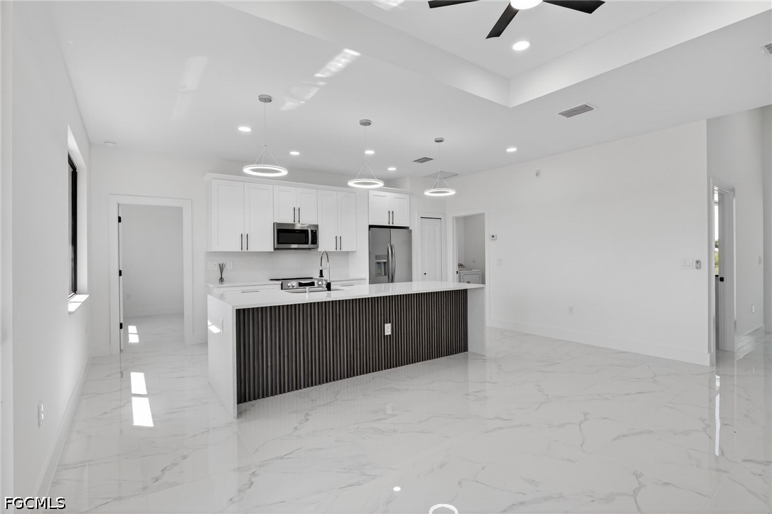 3 bed home in Lehigh Acres
