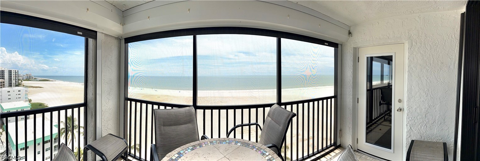 2 bed home in Fort Myers Beach