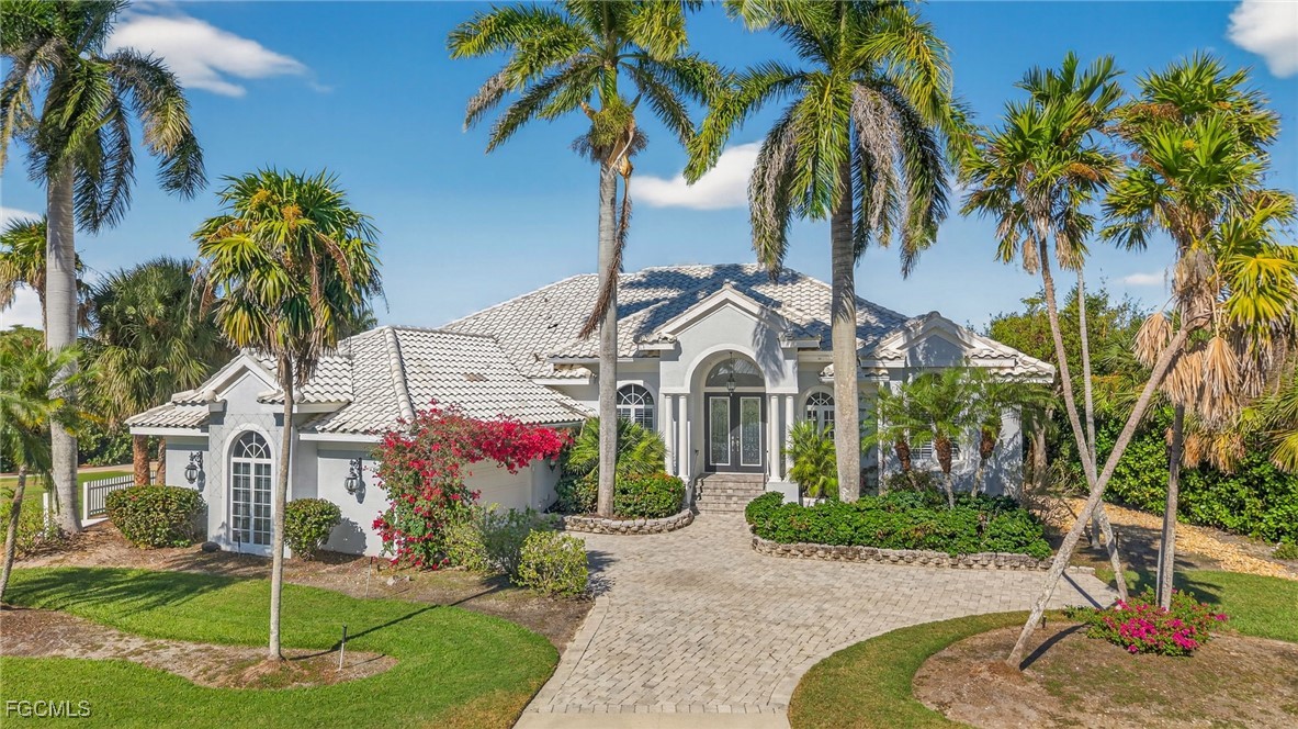 3 bed home in Sanibel