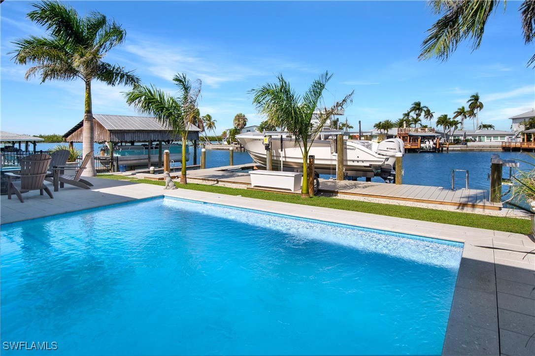 3 bed home in Naples