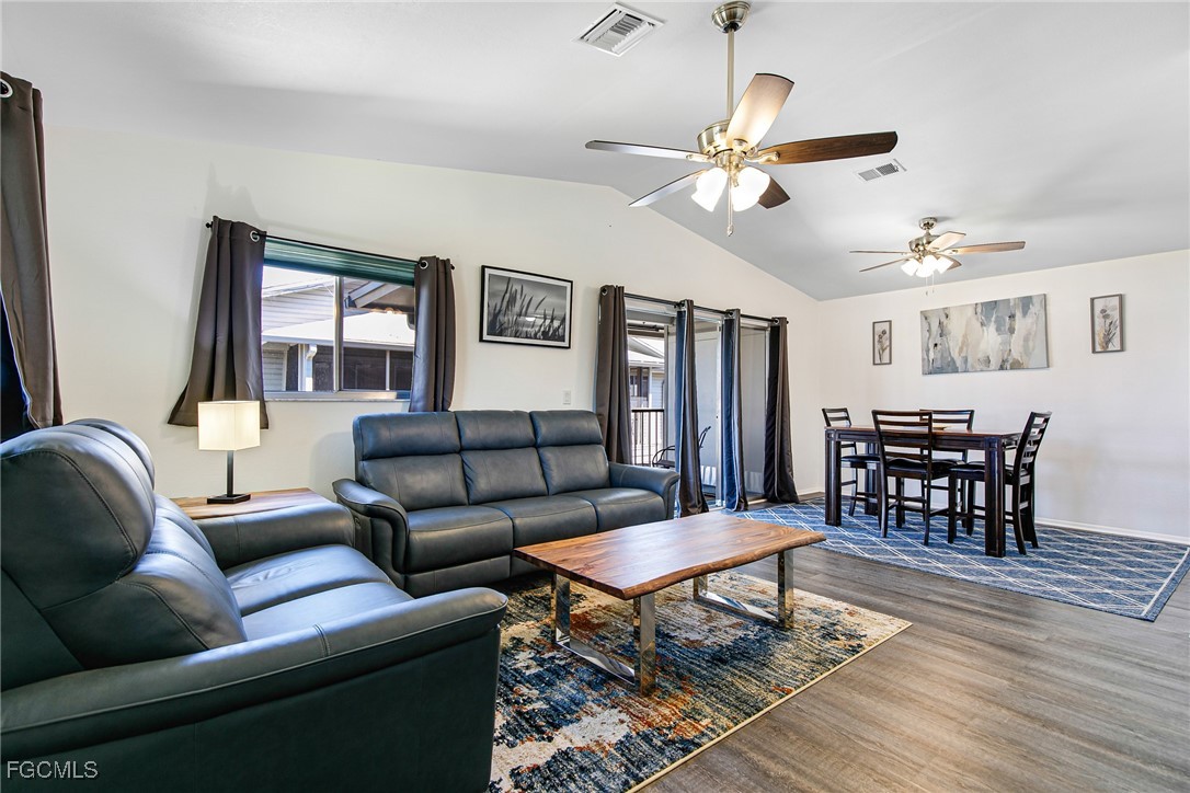 2 bed home in North Fort Myers
