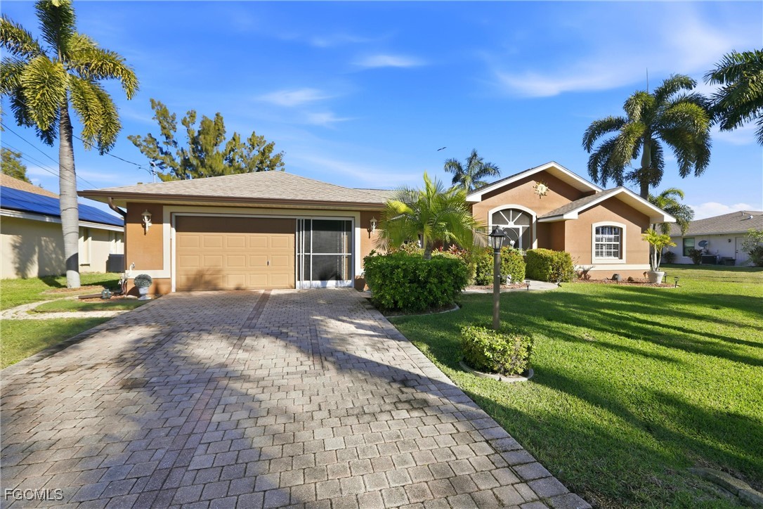 3 bed home in Cape Coral
