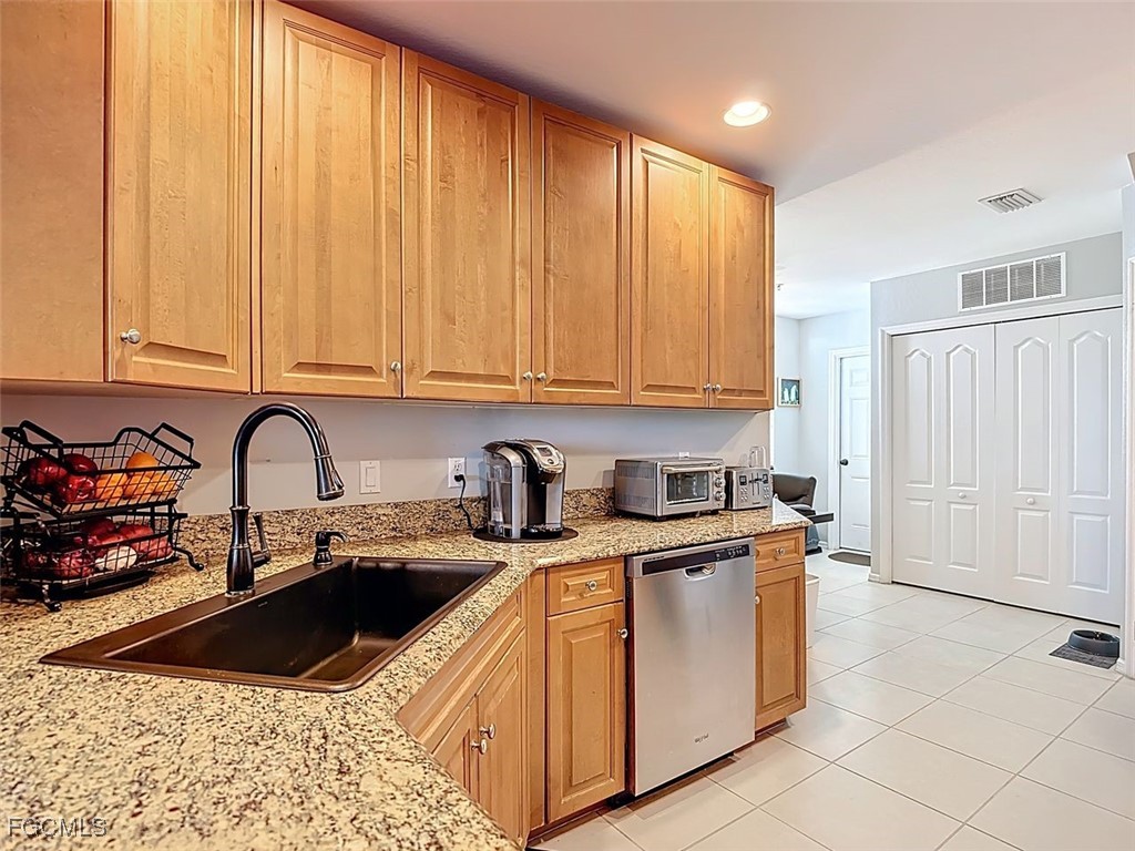 3 bed home in Fort Myers