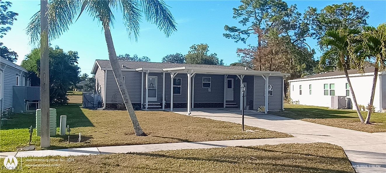2 bed home in Naples