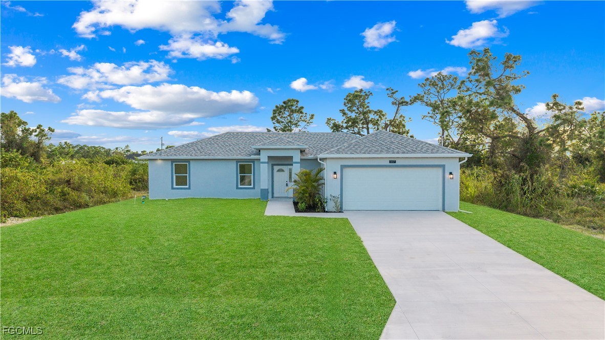 4 bed home in Lehigh Acres
