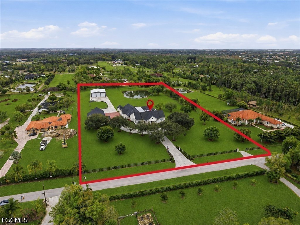 5 bed home in Fort Myers