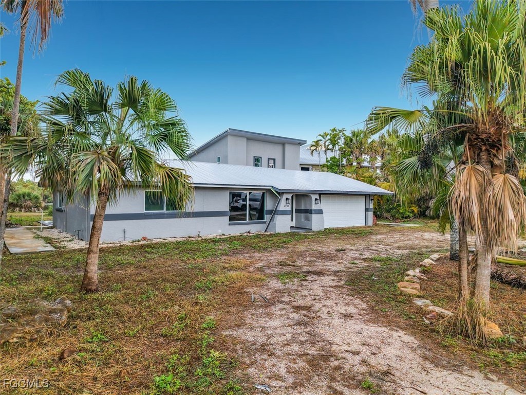 3 bed home in Sanibel