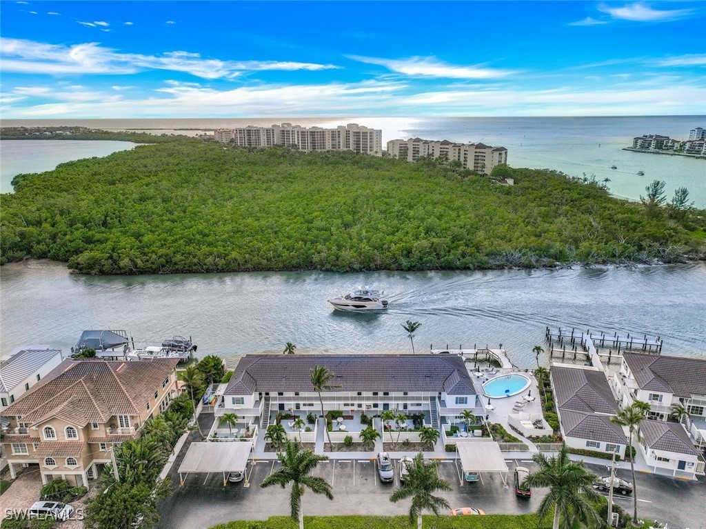 2 bed home in Marco Island