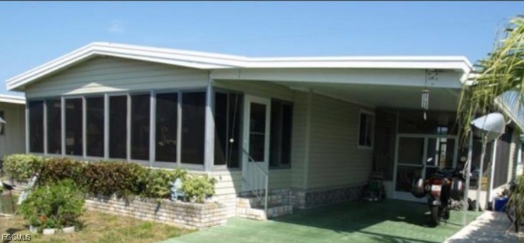 2 bed home in North Fort Myers
