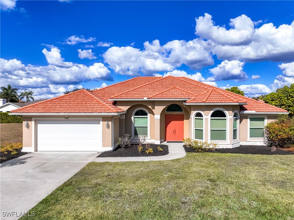3 bed home in Bonita Springs