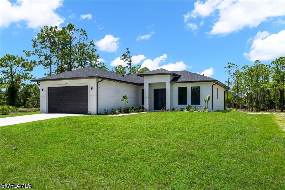 3 bed home in Lehigh Acres