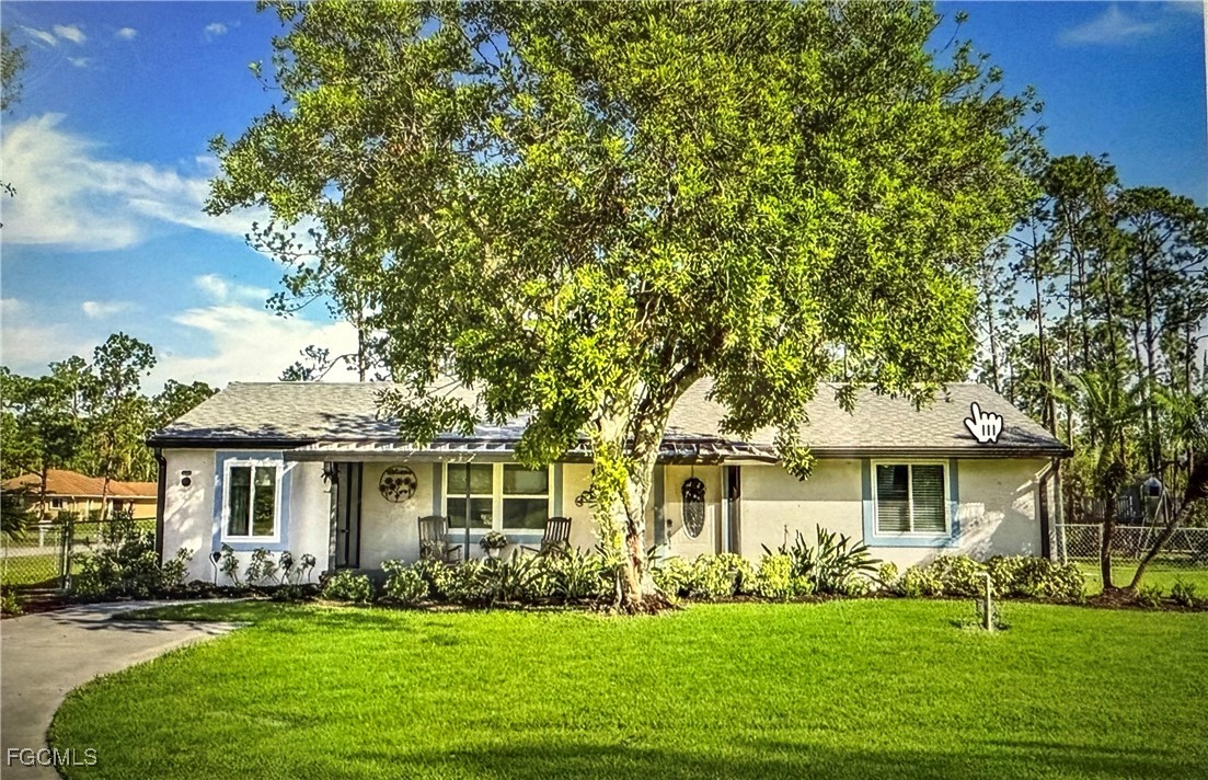 3 bed home in Lehigh Acres