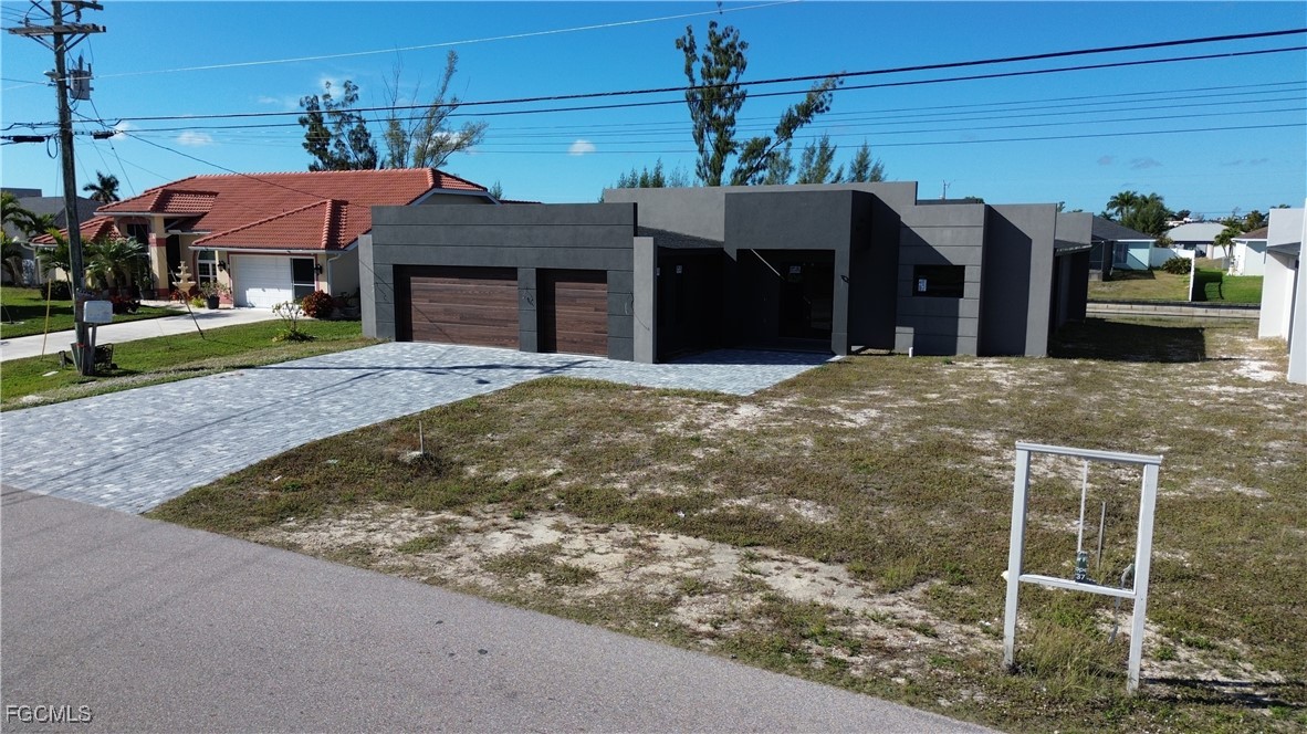 4 bed home in Cape Coral