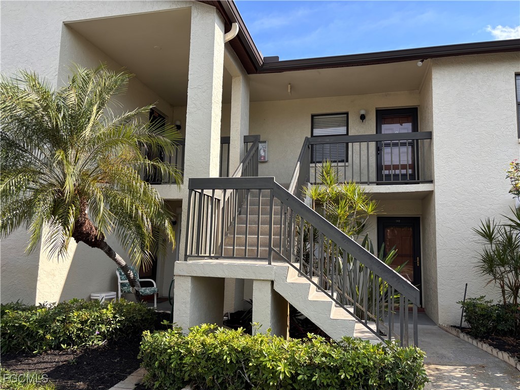 2 bed home in Fort Myers