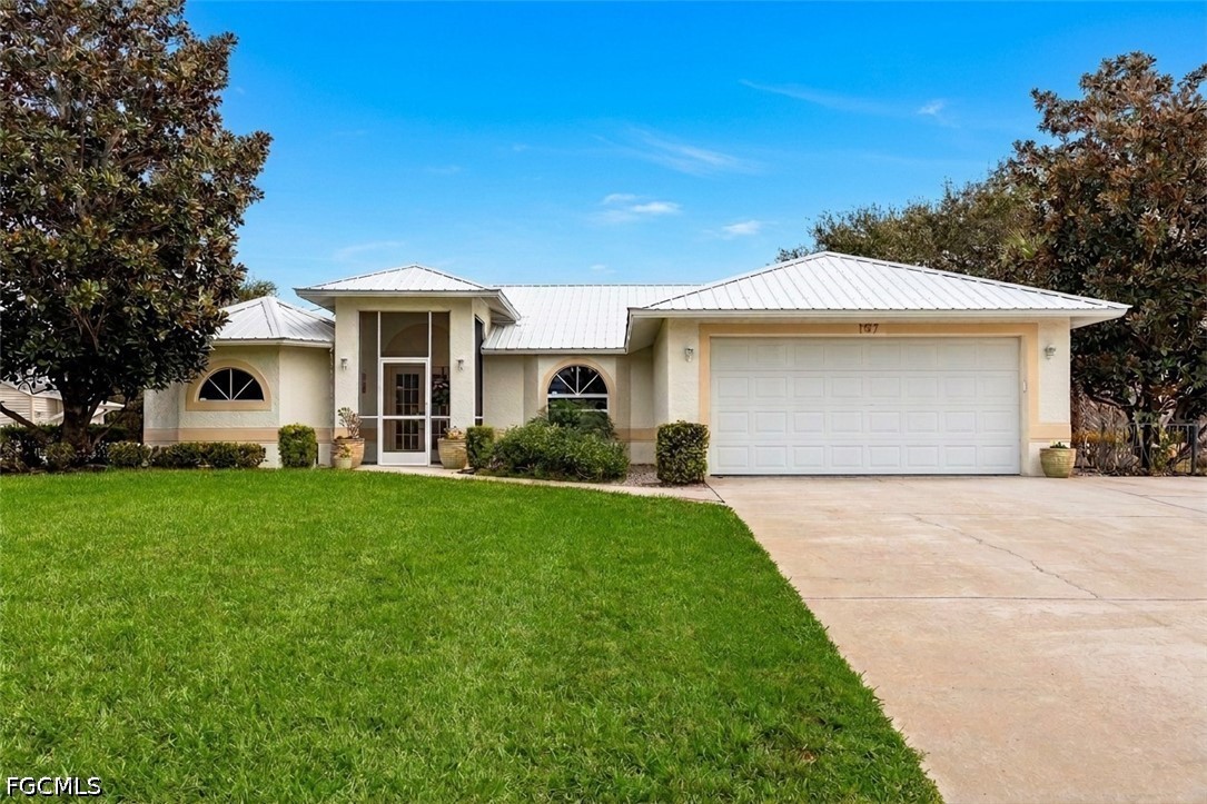 3 bed home in Labelle