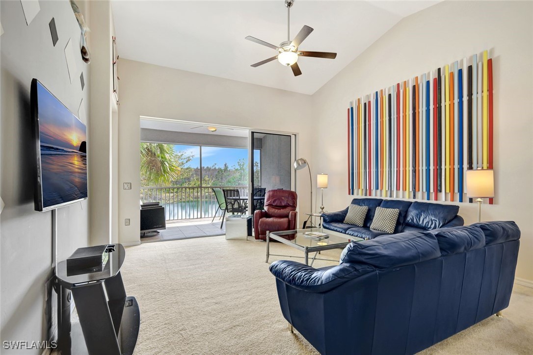 2 bed home in Fort Myers