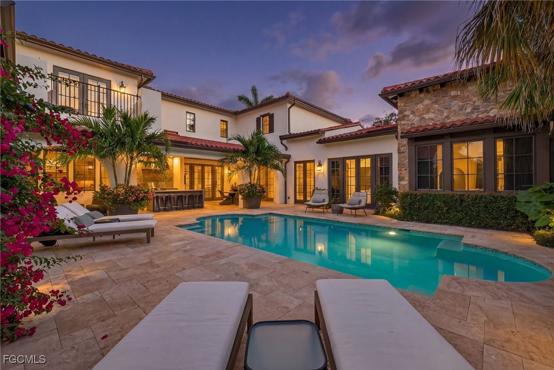 4 bed home in Naples