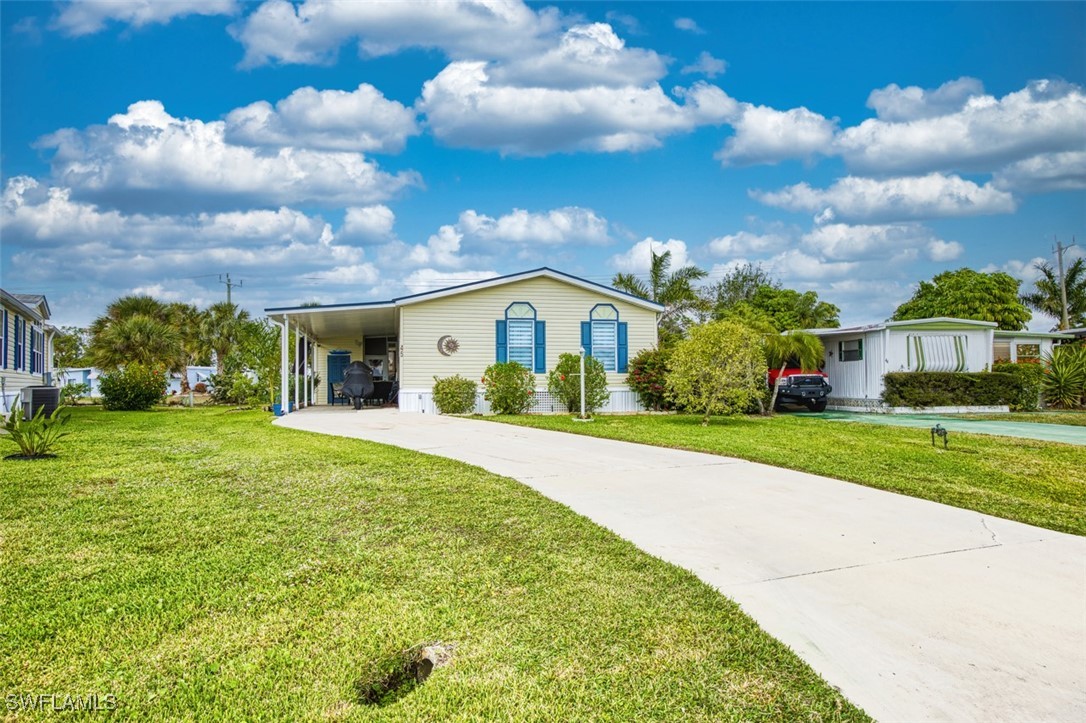 2 bed home in Naples