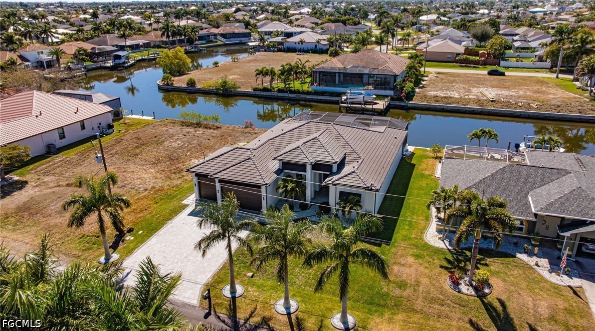 3 bed home in Cape Coral