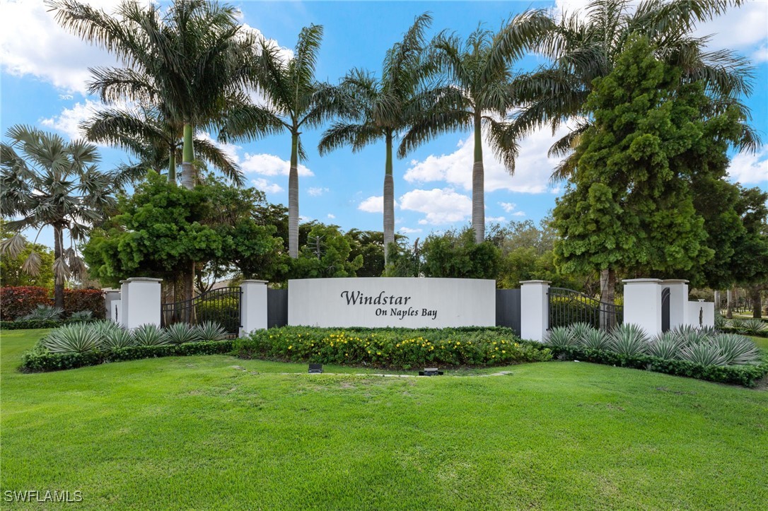 2 bed home in Naples