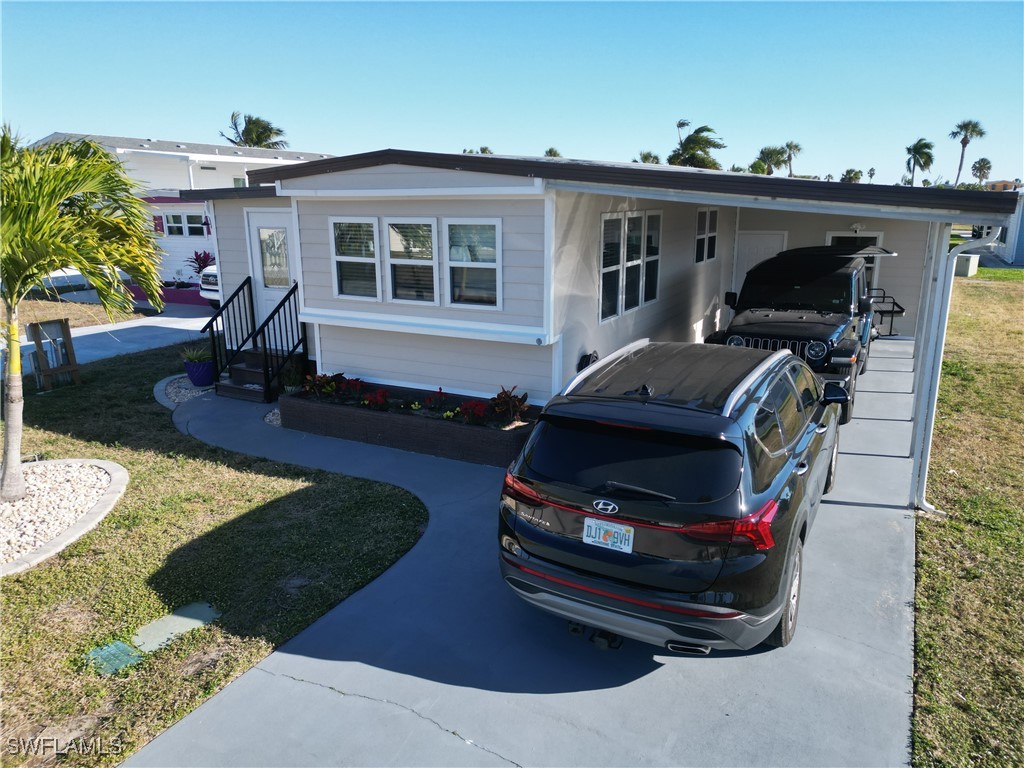2 bed home in Fort Myers Beach