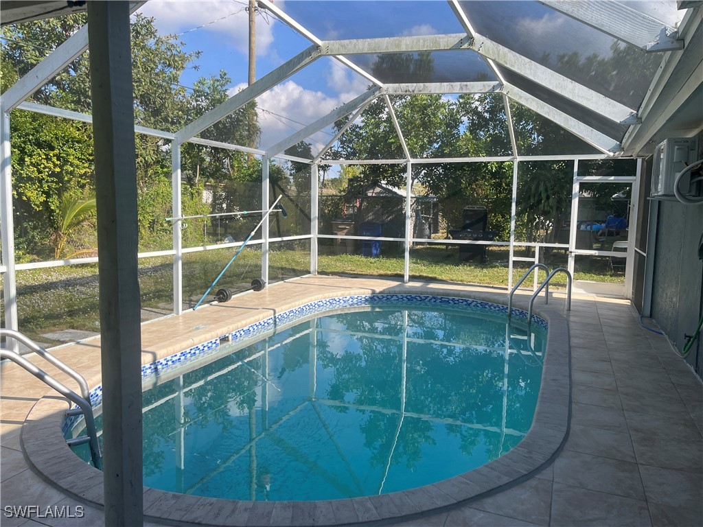 4 bed home in Lehigh Acres