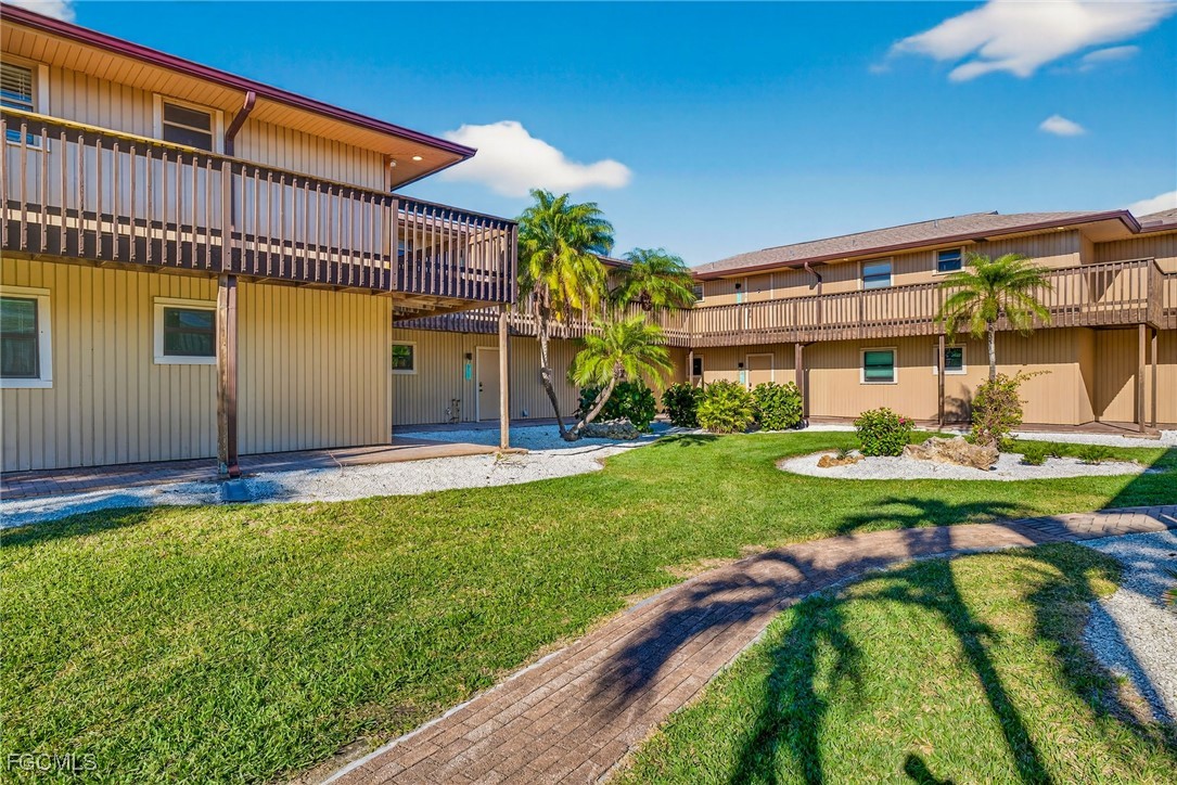 2 bed home in Sanibel