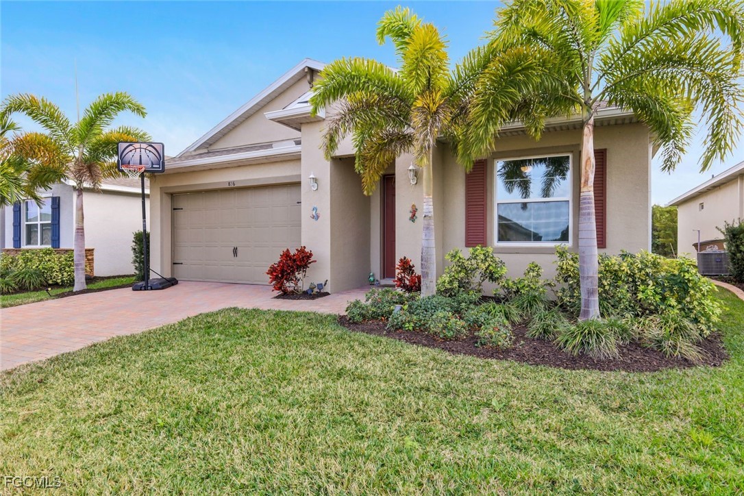 2 bed home in Cape Coral