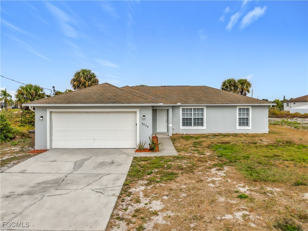 3 bed home in Lehigh Acres