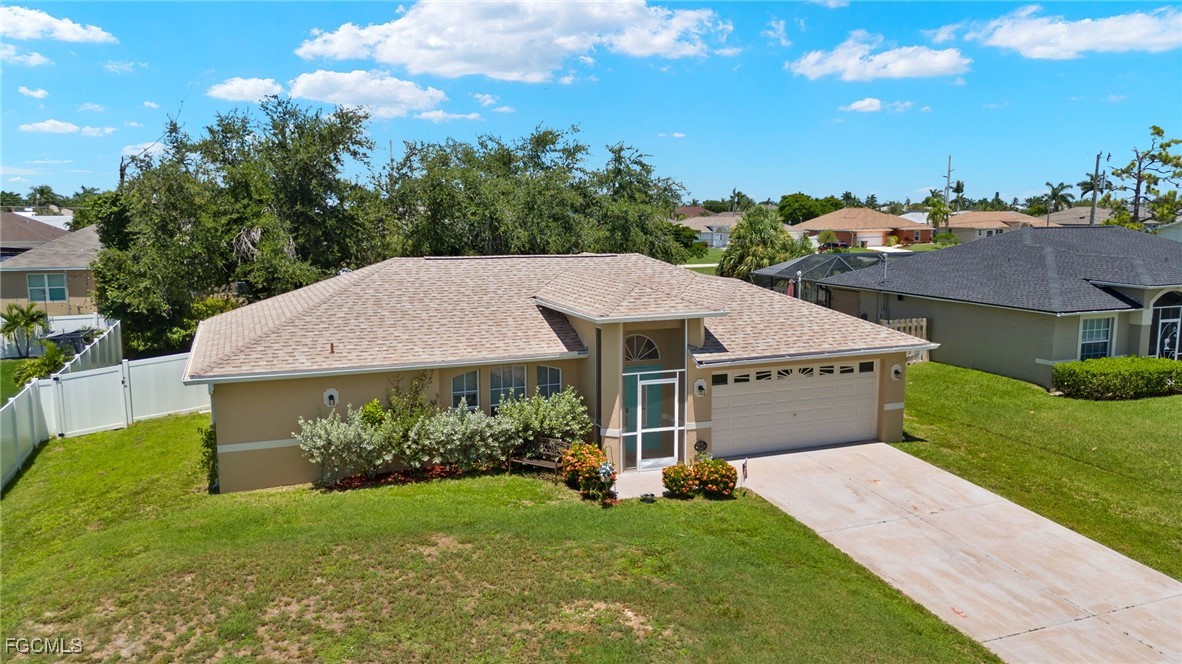 3 bed home in Cape Coral
